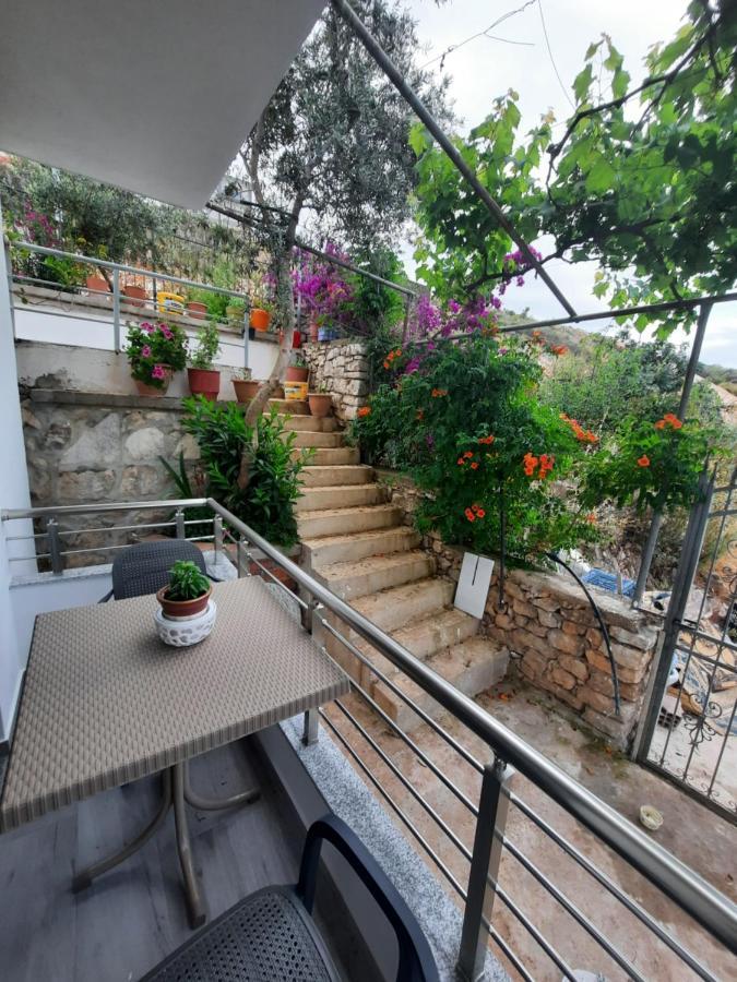 Nora'S Guesthouse Sarandë Exteriér fotografie