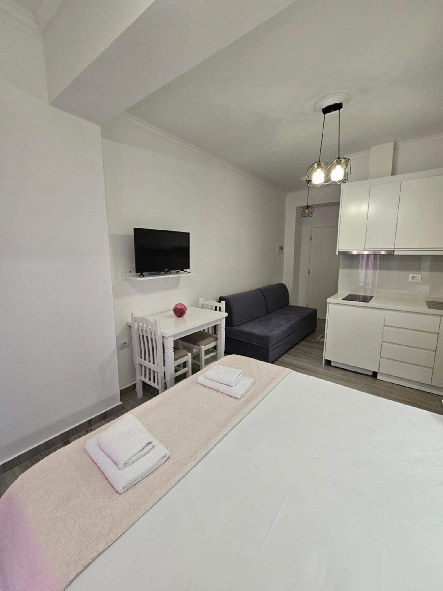 Nora'S Guesthouse Sarandë Exteriér fotografie