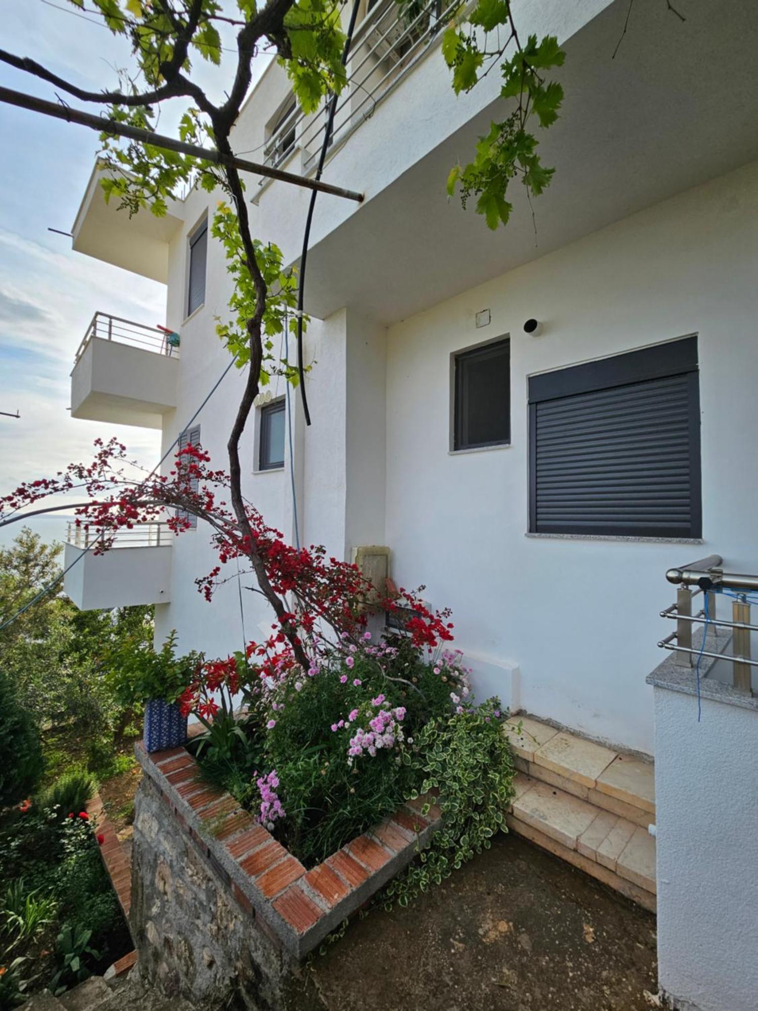 Nora'S Guesthouse Sarandë Exteriér fotografie
