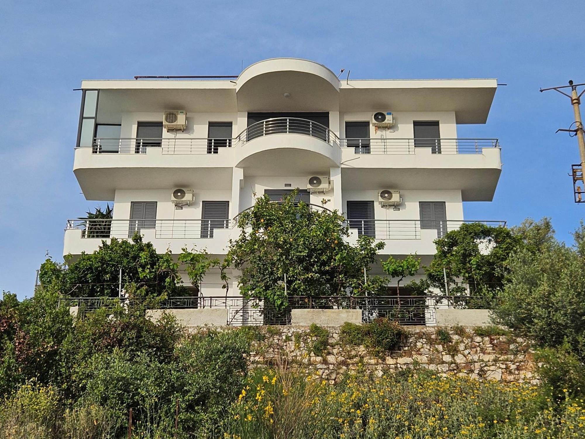 Nora'S Guesthouse Sarandë Exteriér fotografie