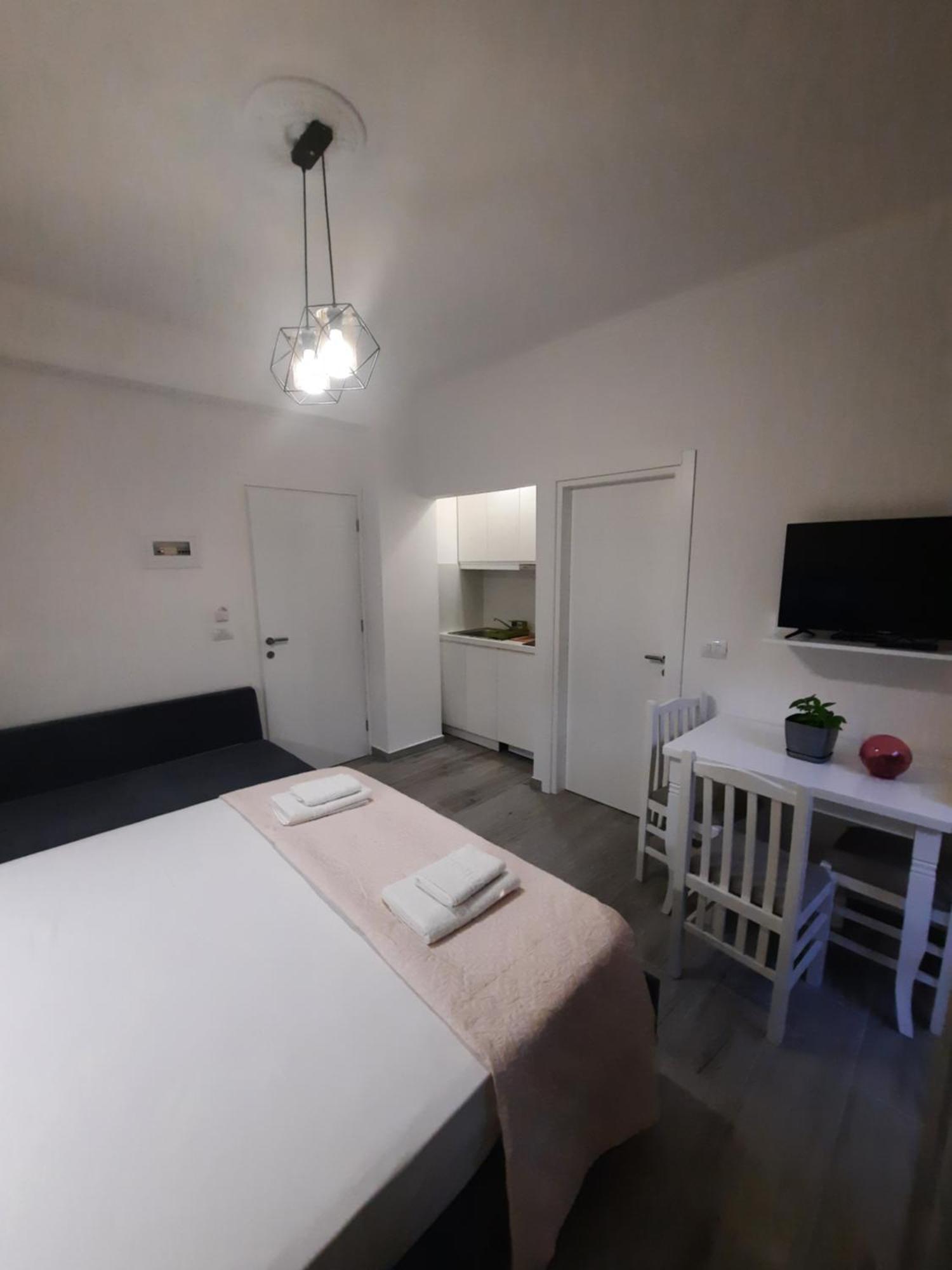 Nora'S Guesthouse Sarandë Exteriér fotografie